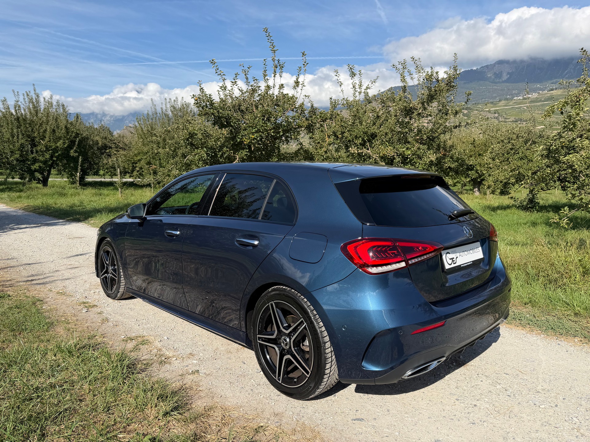 MERCEDES-BENZ A 180 AMG Line 7G-DCT-image-7