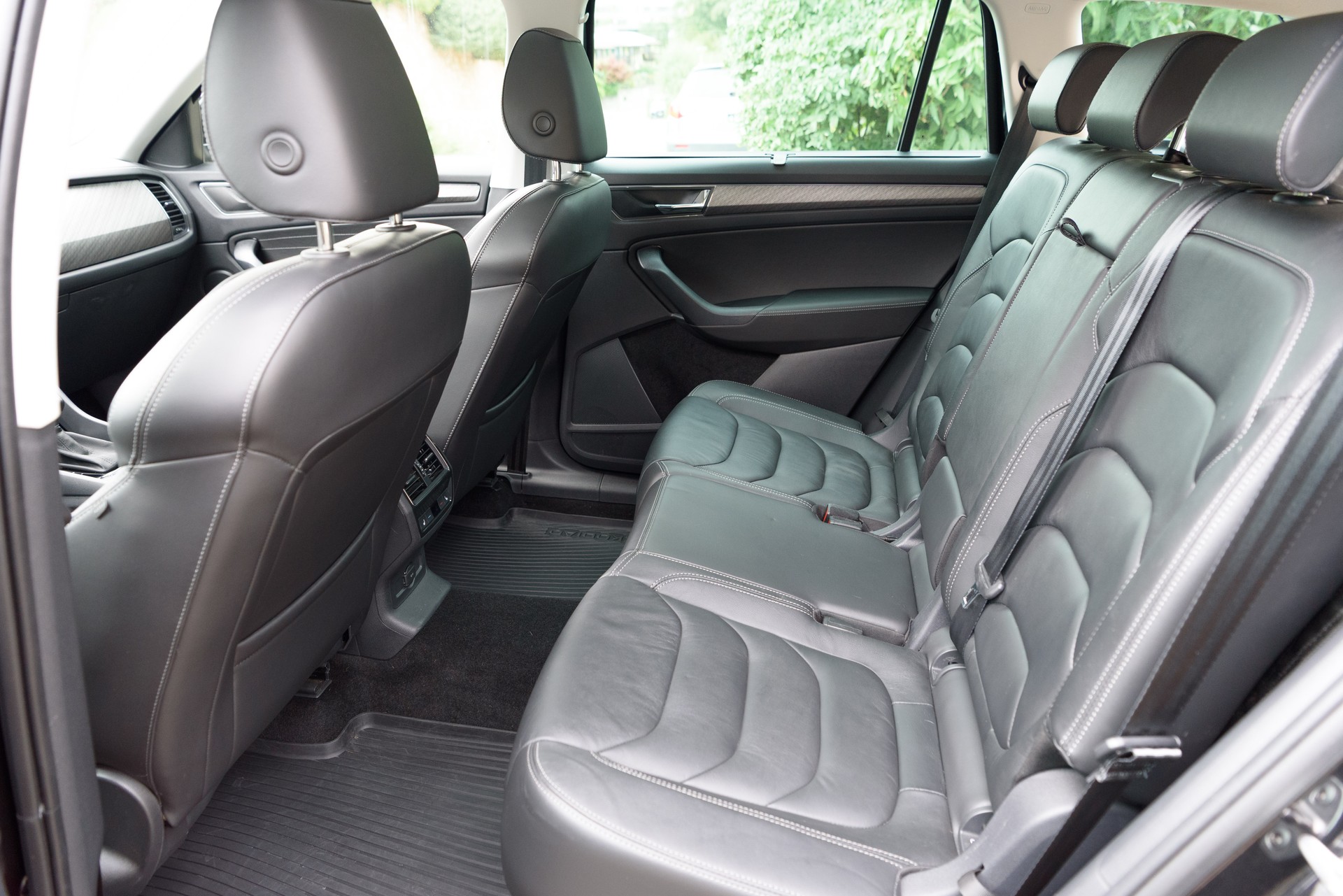 SKODA 2.0 TSI Style DSG-image-8