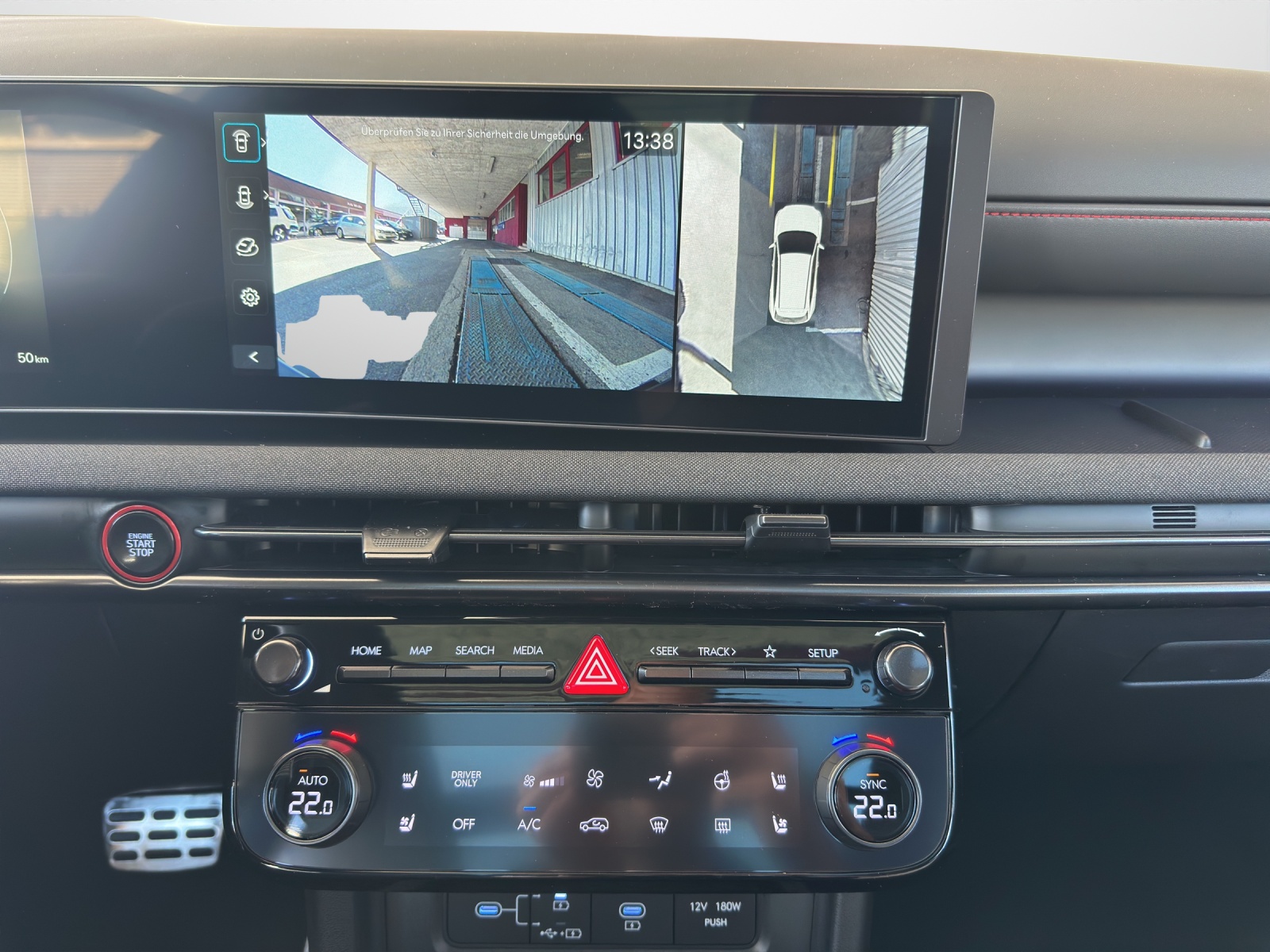 HYUNDAI Tucson 1.6 T-GDi HEV N-Line Sunroof 4WD MY27-image-8