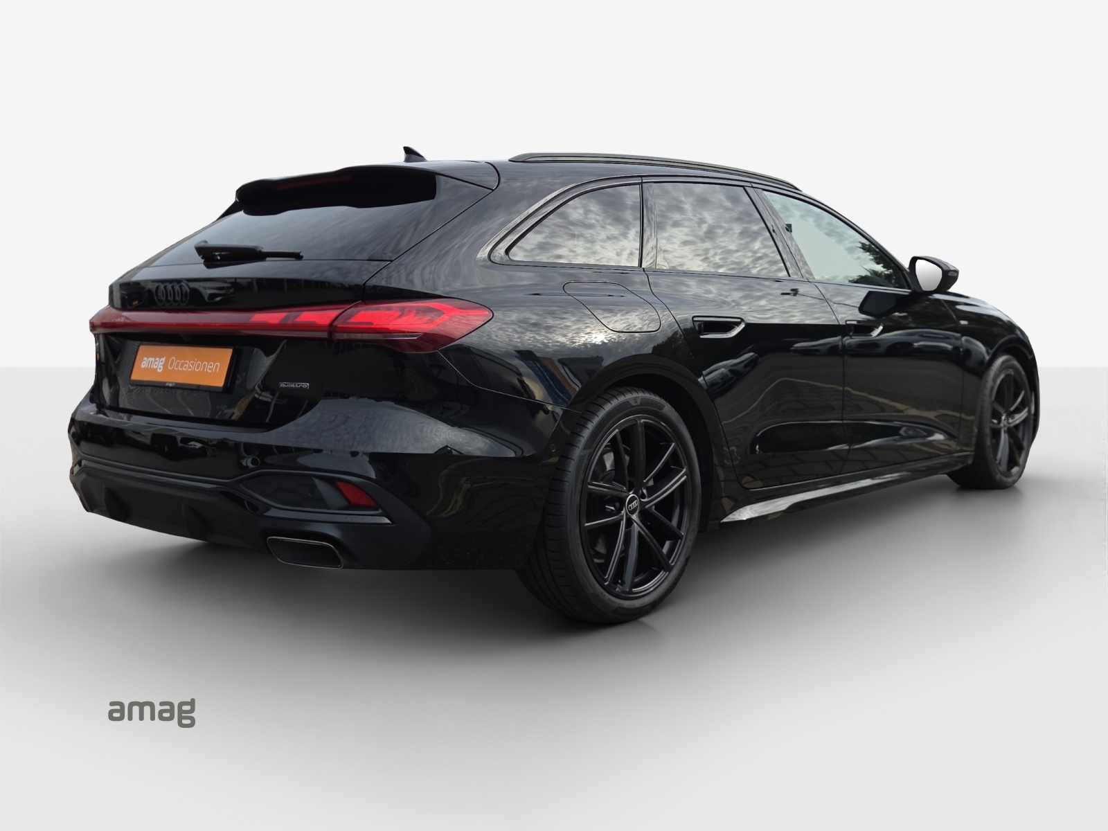 AUDI A5 Avant TFSI quattro 150 kW S tronic-image-4
