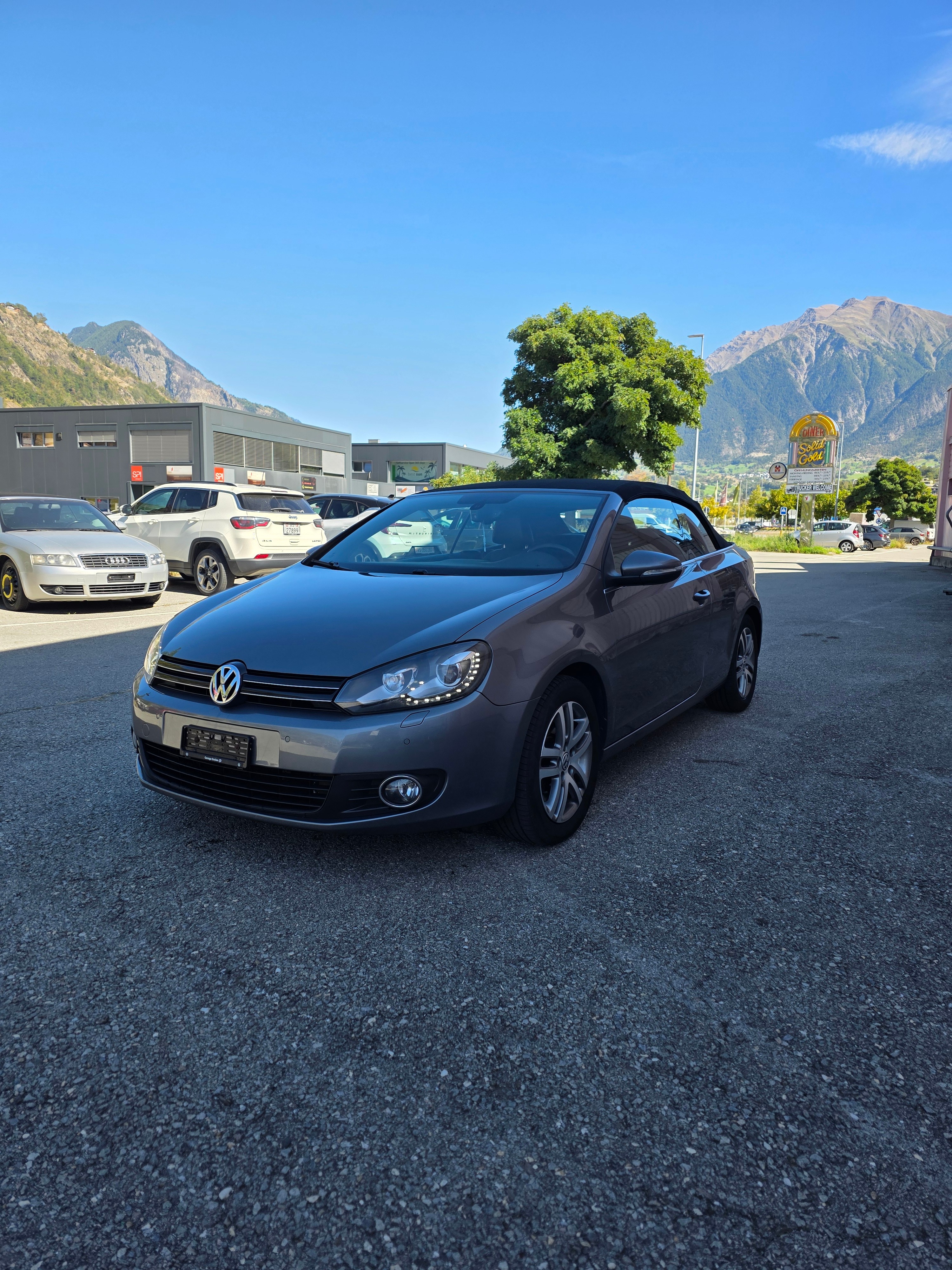 Car photo