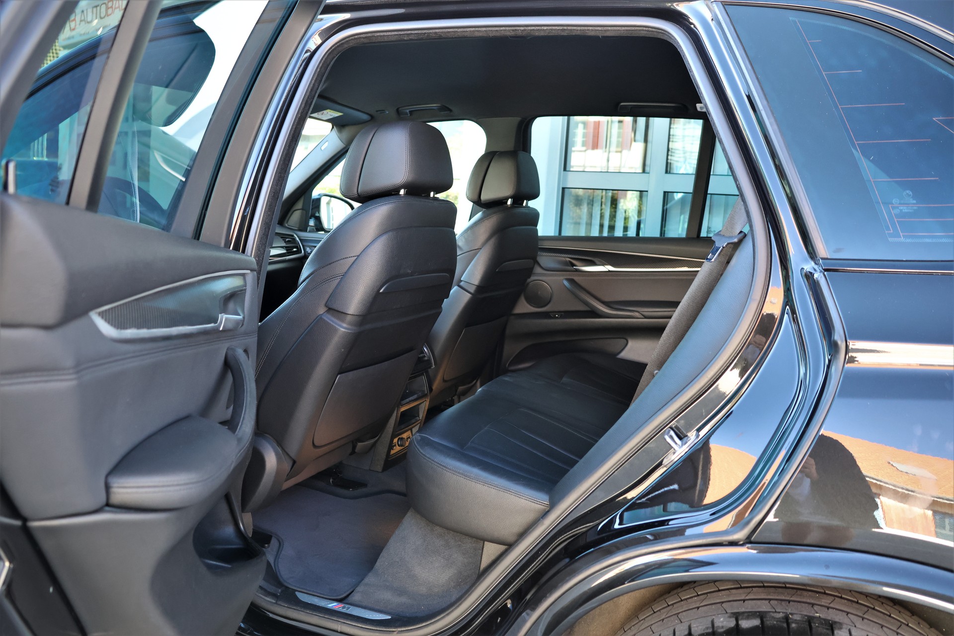 BMW X5 xDrive 30d Steptronic M-Sport (CH)-image-12