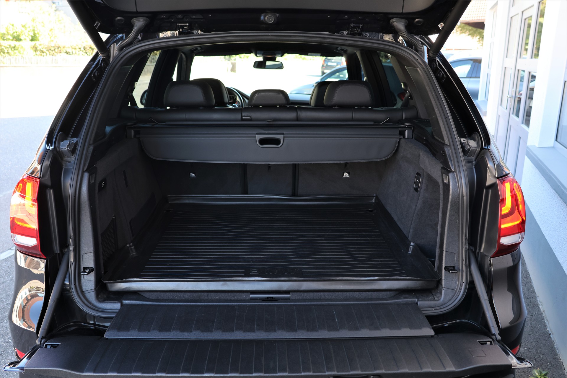 BMW X5 xDrive 30d Steptronic M-Sport (CH)-image-19