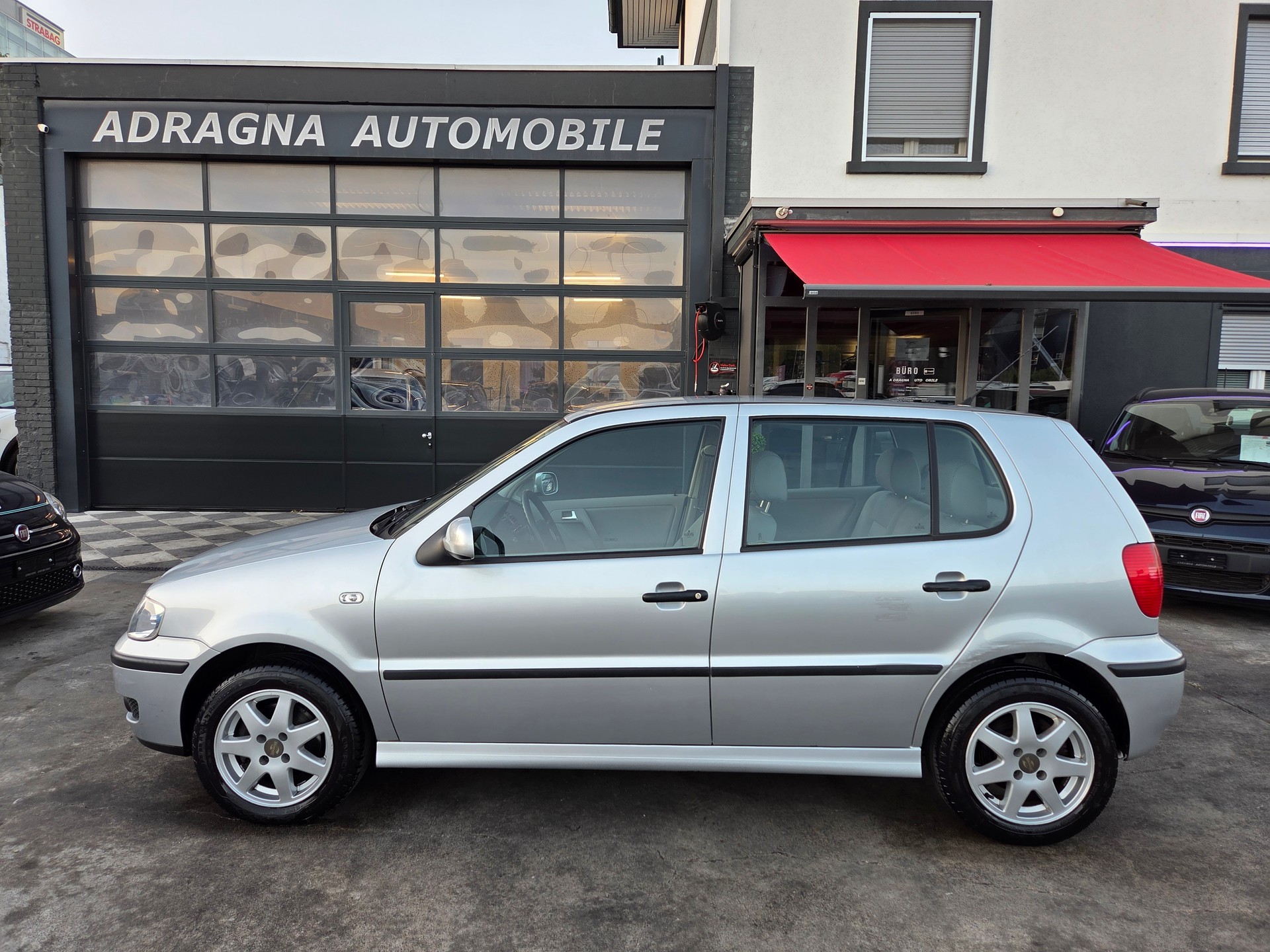 VW Polo 1.4 16V Comfortline Automat-image-3