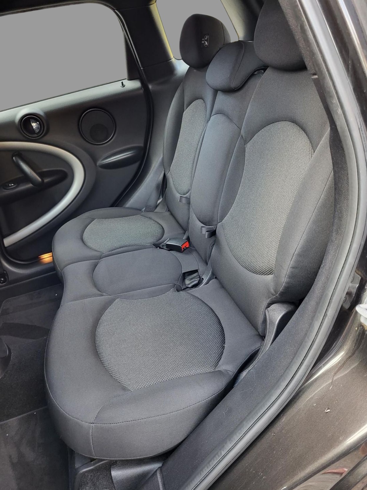 MINI Countryman Cooper D FWD Steptronic-image-13