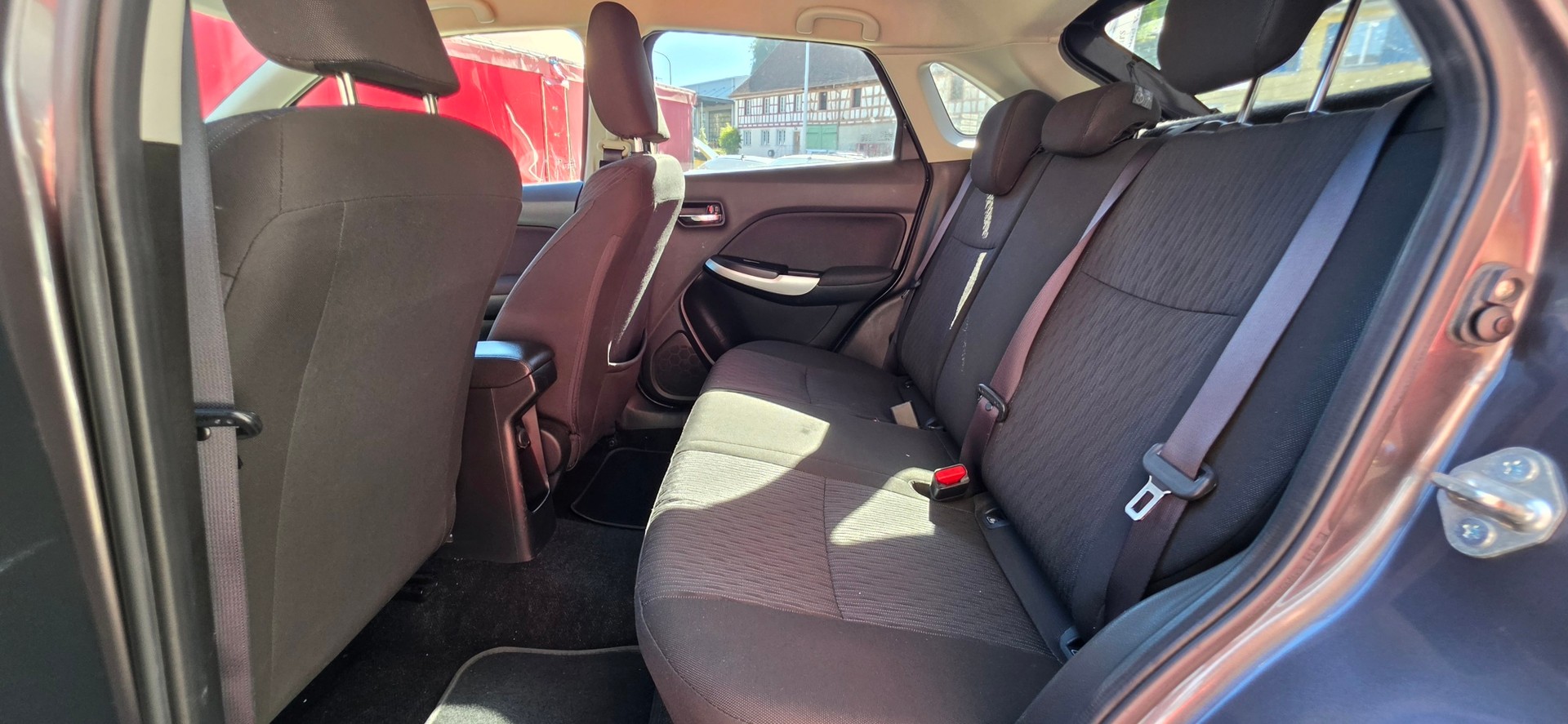 SUZUKI Baleno 1.2i Compact Top Hybrid-image-11