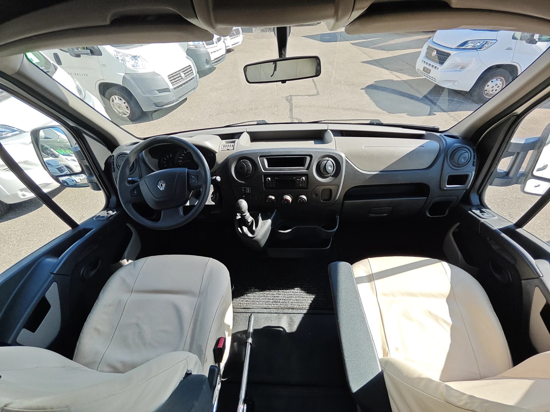 RIMOR ADR *** Traumhaftes Familien-Wohnmobil mit Top-Ausstattung ***-image-10