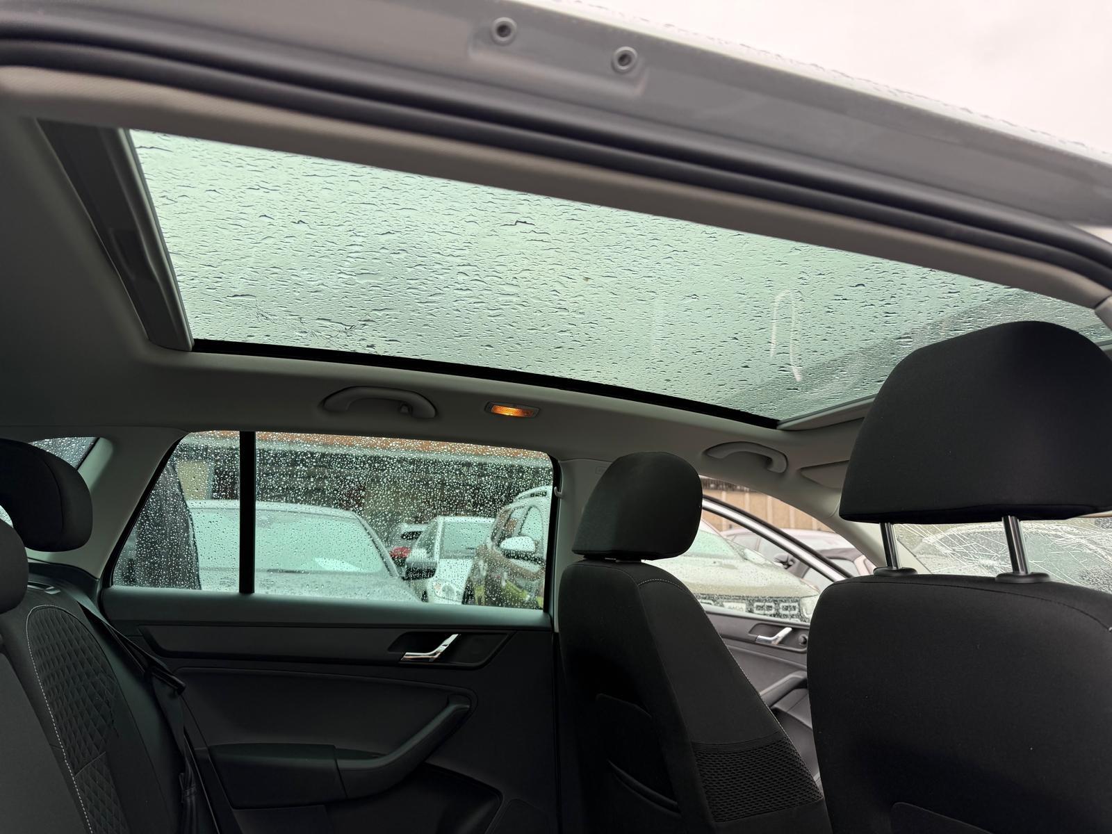 SKODA Rapid Spaceback 1.2 TSI Swiss Edition DSG-image-3