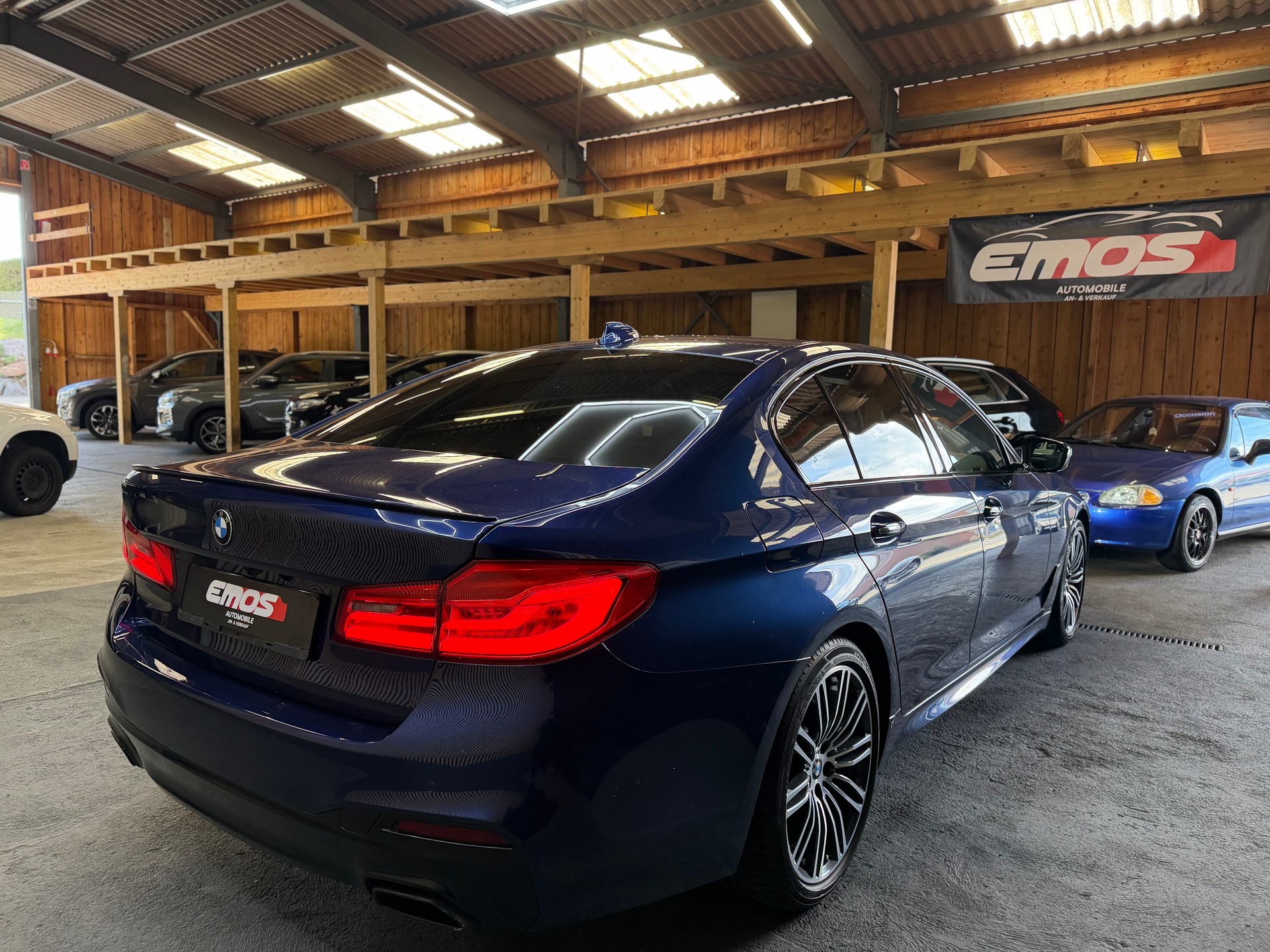 BMW 540d xDrive Steptronic ** M-Sport Edition **-image-5