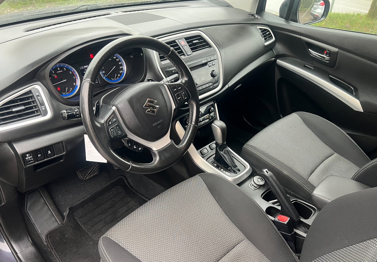 SUZUKI SX4 S-Cross 1.6 16V GL 4WD CVT7-image-6