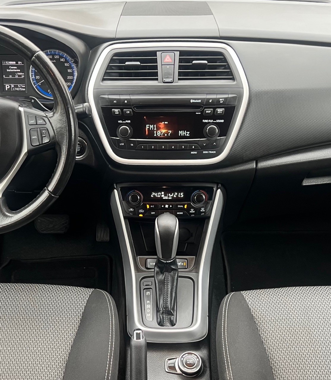 SUZUKI SX4 S-Cross 1.6 16V GL 4WD CVT7-image-11