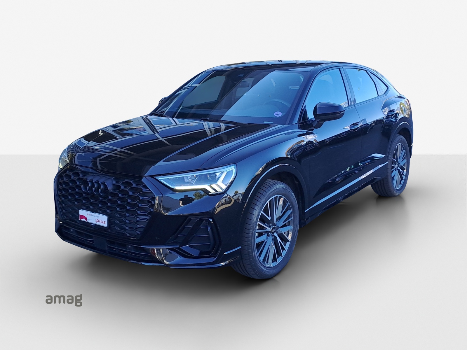 AUDI Q3 Sportback 35 TFSI S line Attraction S-tronic-image-0