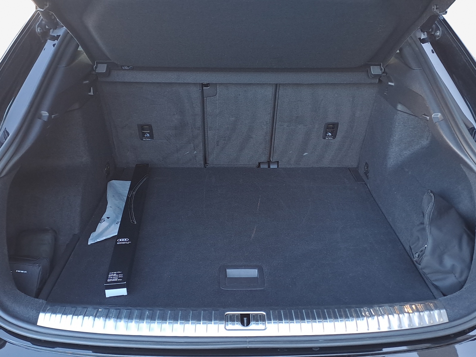 AUDI Q3 Sportback 35 TFSI S line Attraction S-tronic-image-12