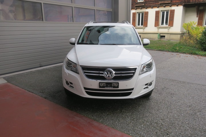 VW Tiguan 2.0 TDI Sport&Style DSG-image-1