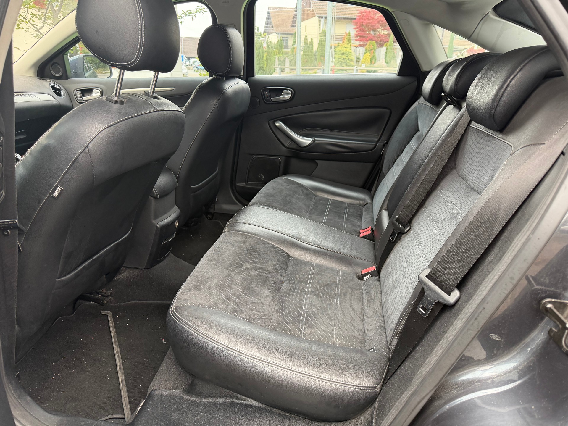 FORD Mondeo 2.2 TDCi 16V Titanium-image-8
