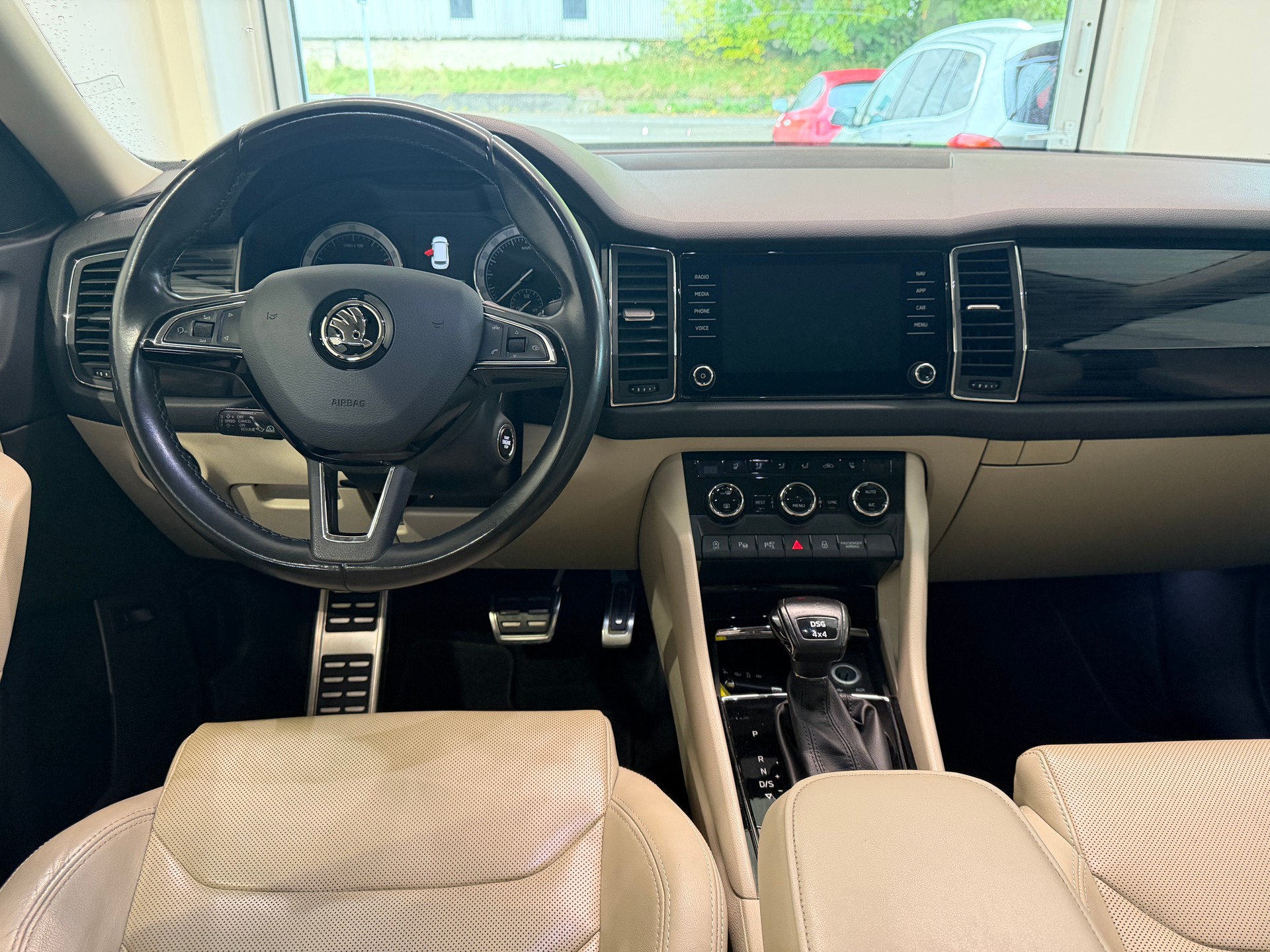 SKODA Kodiaq 2.0 TSI Style DSG 4x4-image-7