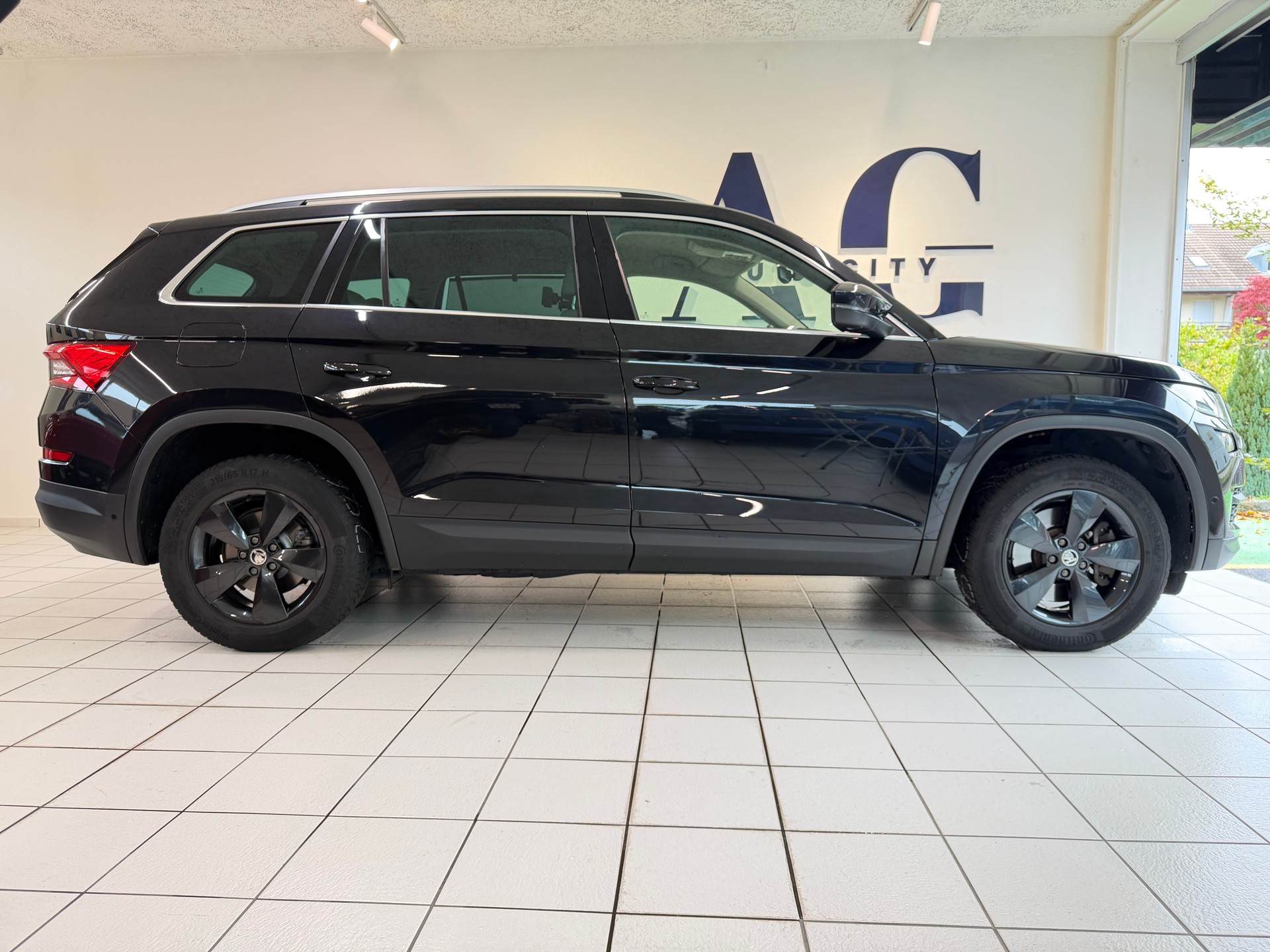 SKODA Kodiaq 2.0 TSI Style DSG 4x4-image-2
