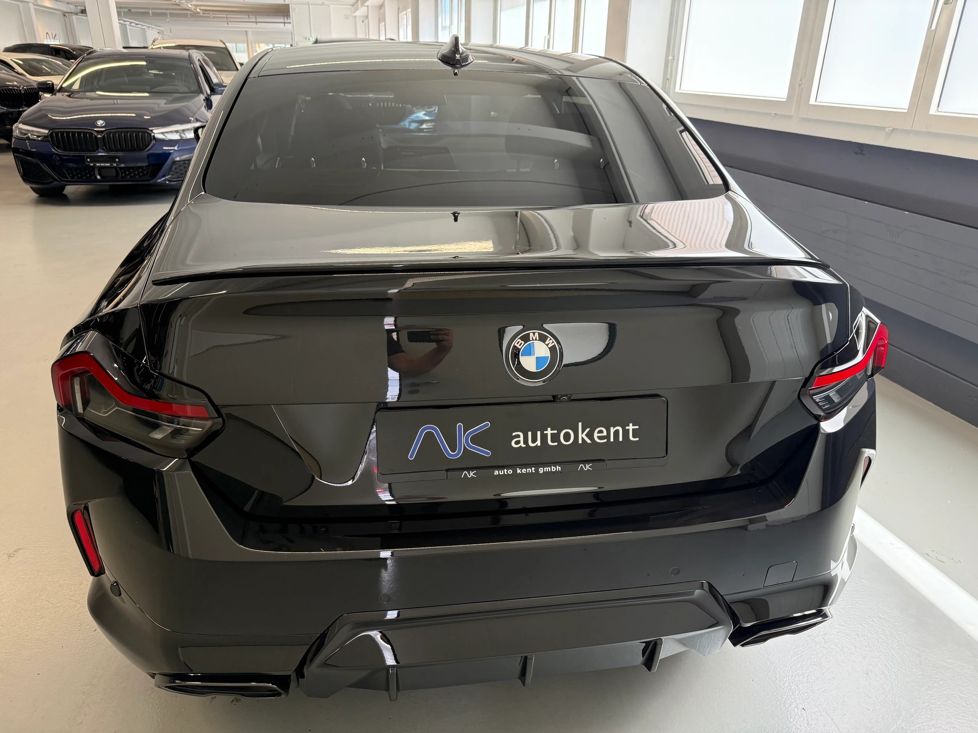 BMW M240i xDrive M Sport Pro Steptronic-image-4