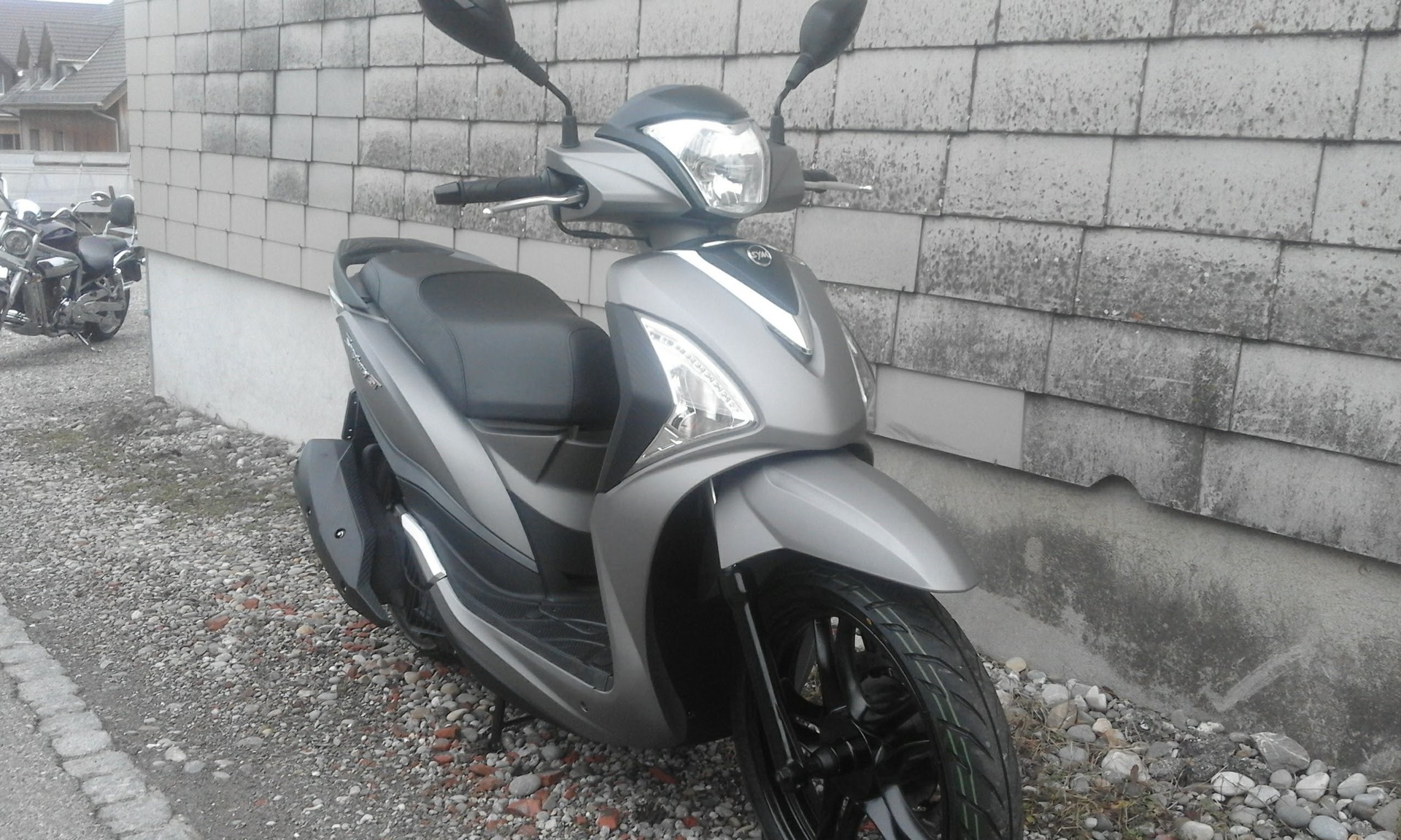 SYM Symphony ST 125 i LC-image-1