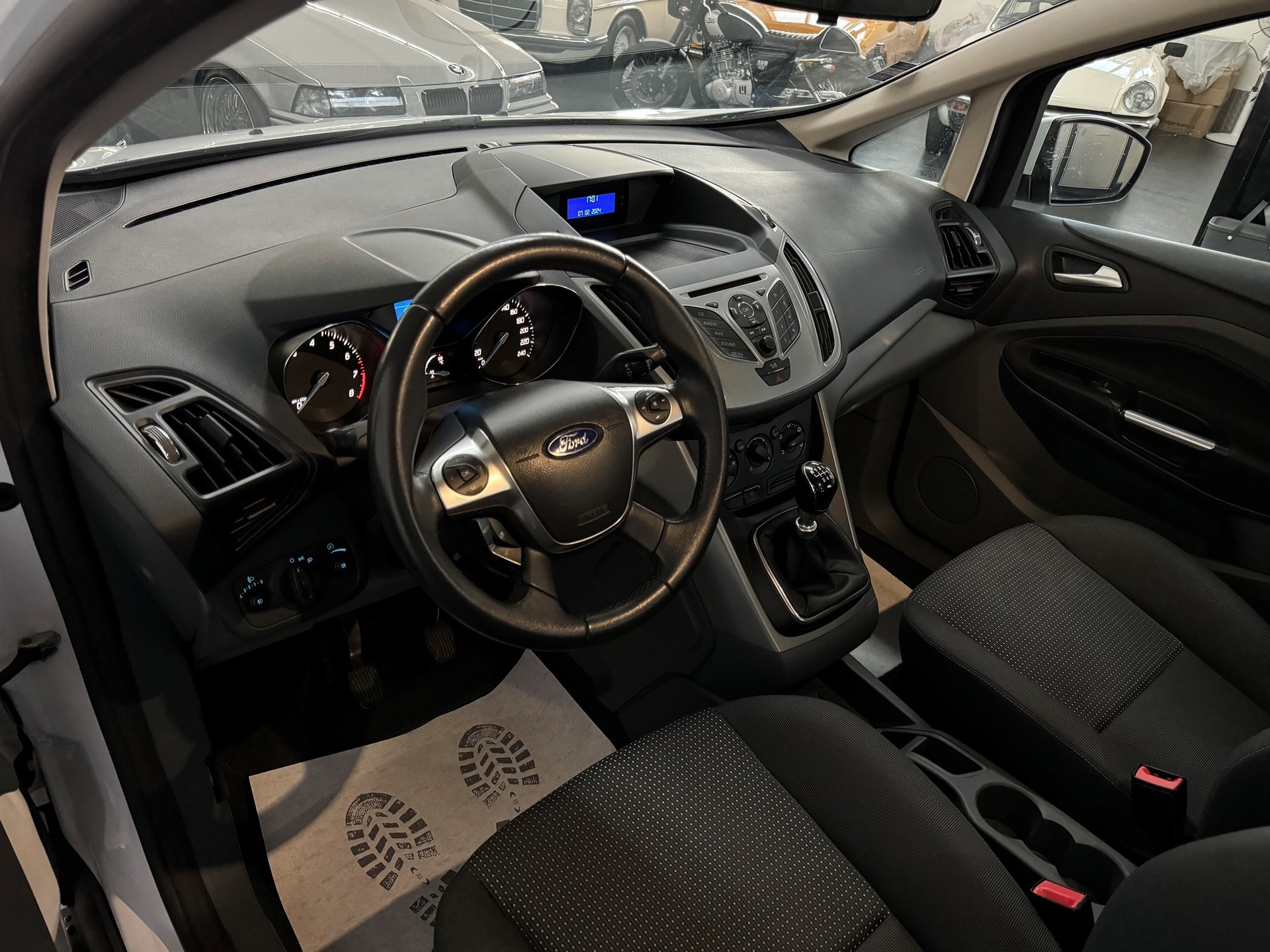 FORD C-Max 1.6 SCTi Carving-image-11