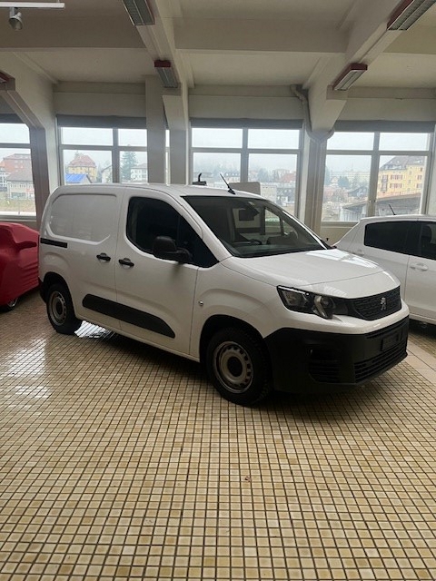 PEUGEOT Partner 1.2 Pure Tech s/s Premium 650kg-image-1