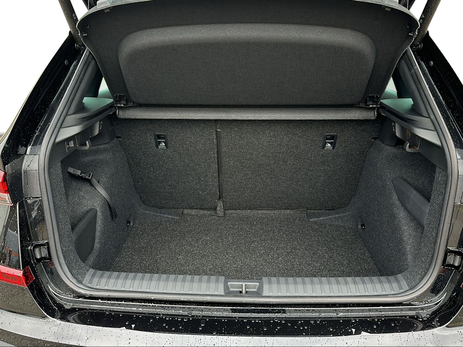 SKODA Kamiq 1.5 TSI Monte Carlo DSG-image-5
