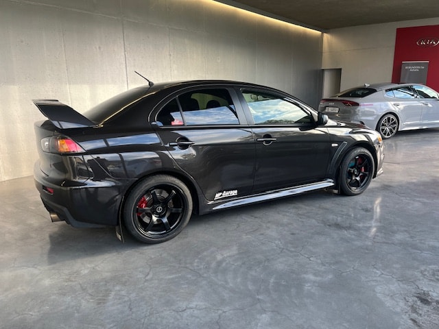 MITSUBISHI Lancer Evo X Final Edition-image-3
