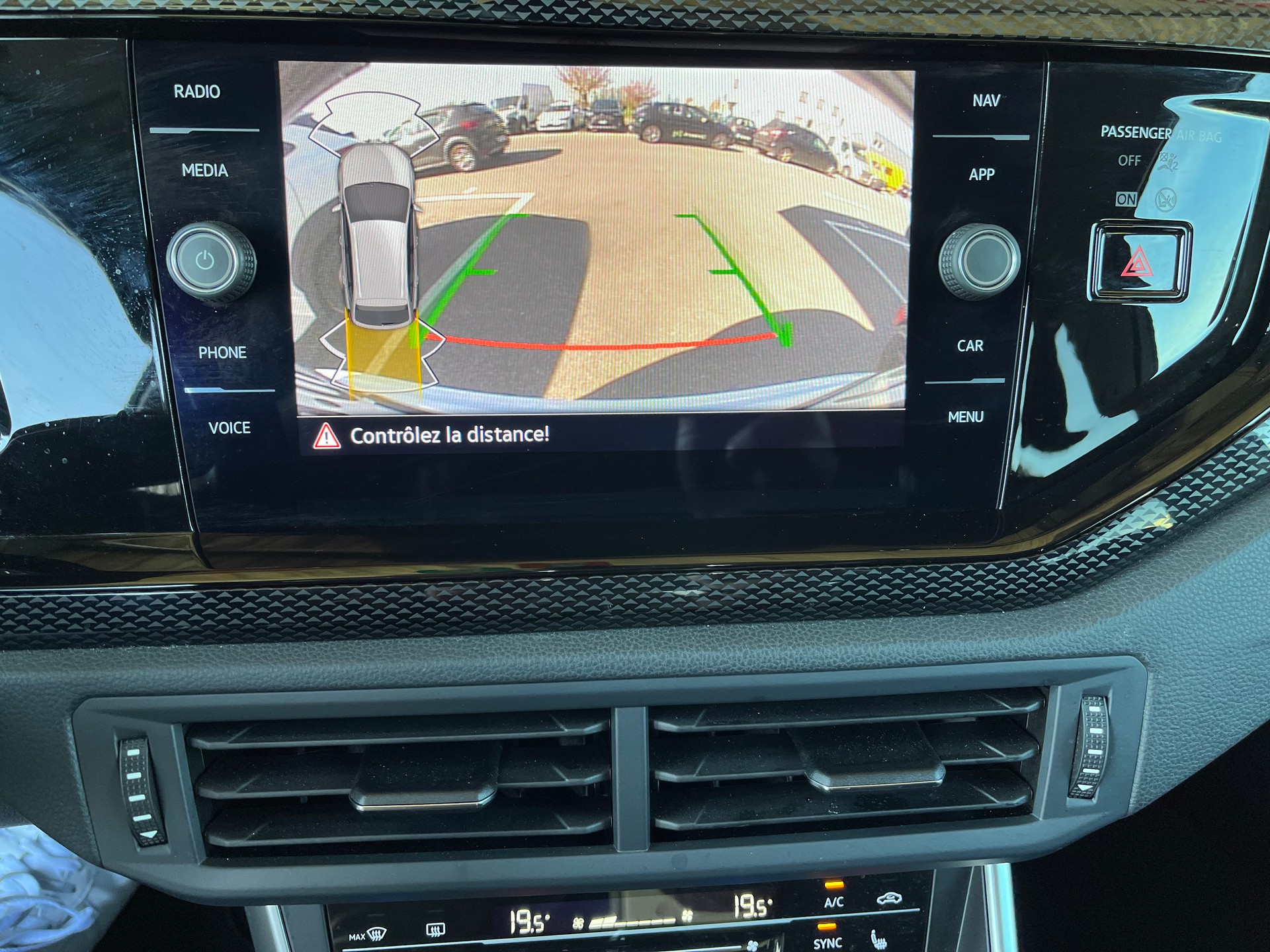 VW Taigo 1.0 TSI Life DSG-image-13