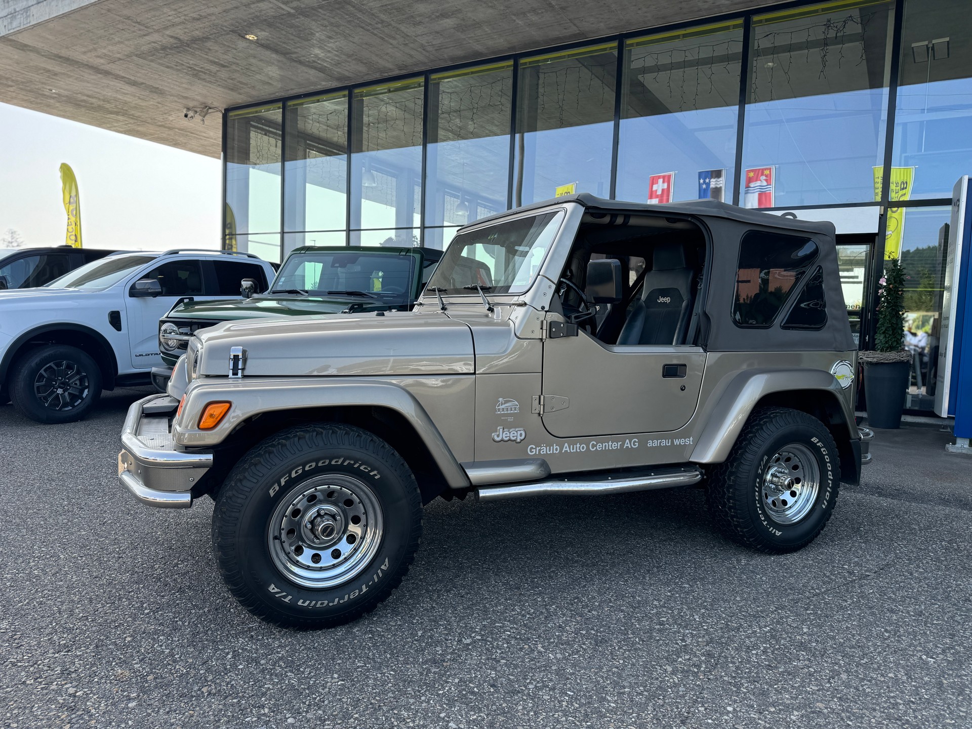 JEEP Wrangler 4.0 Sahara Hardtop-image-5