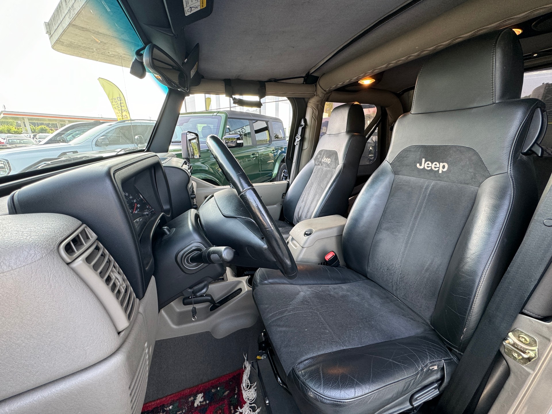 JEEP Wrangler 4.0 Sahara Hardtop-image-11