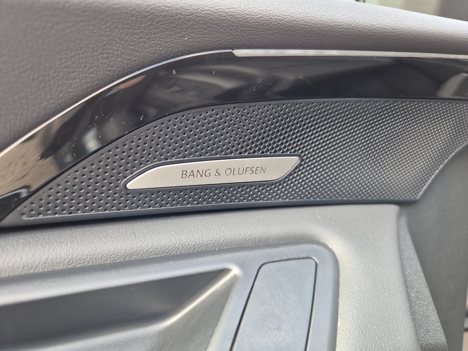 AUDI Q5 TDI quattro 150 kW S-tronic-image-11
