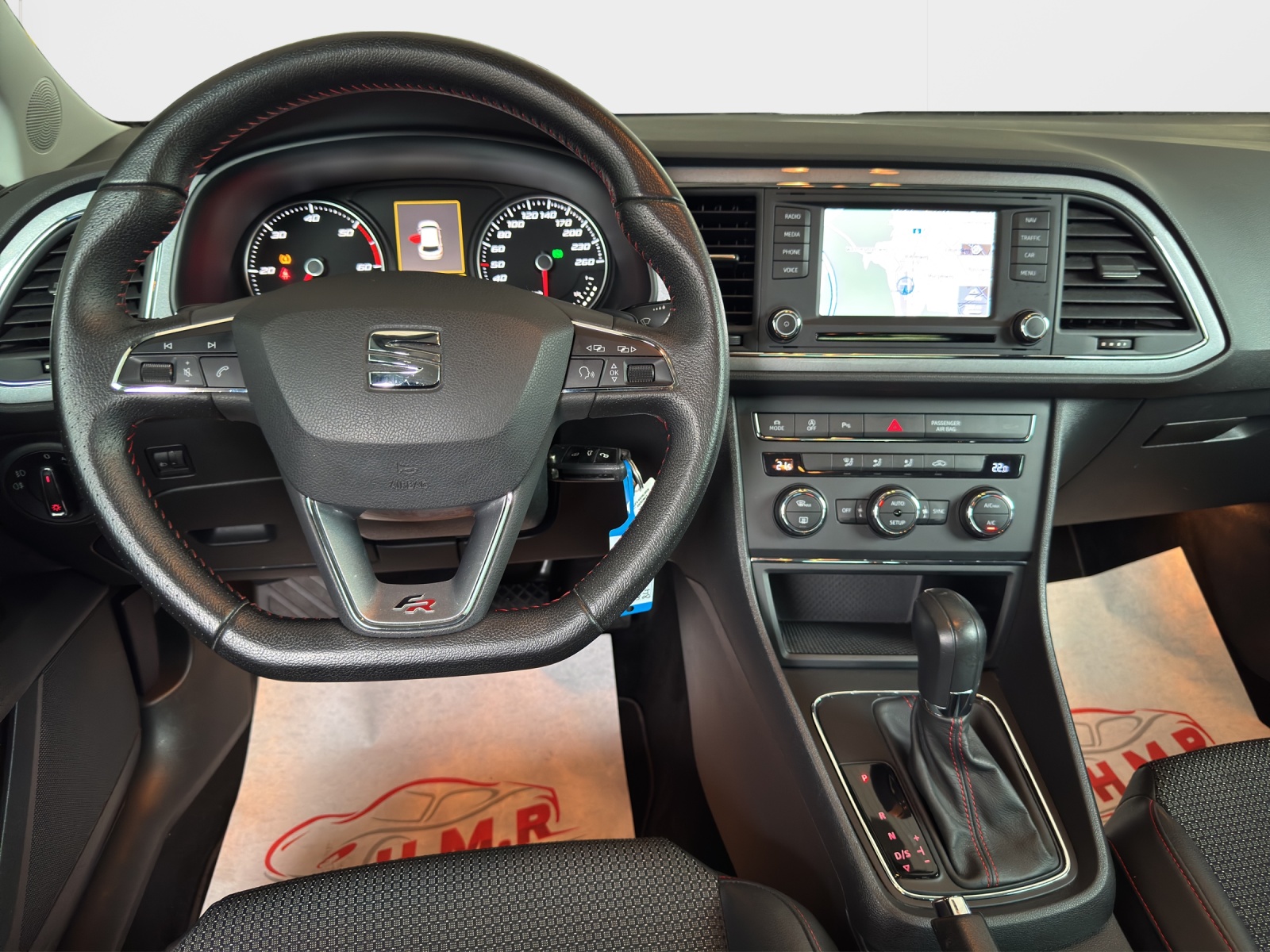 SEAT Leon 2.0 TDI FR Line DSG-image-11