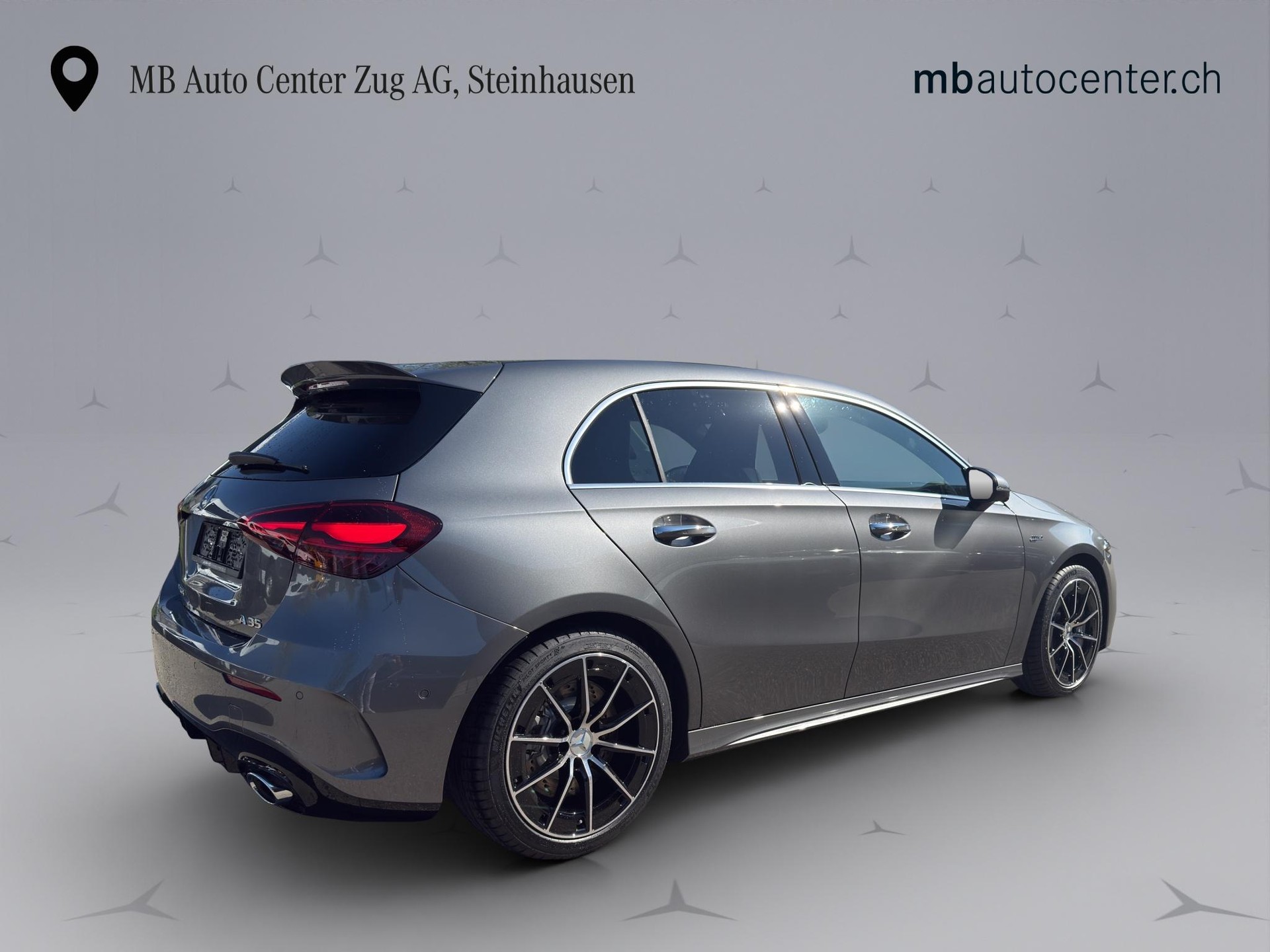 MERCEDES-BENZ A 35 AMG 4matic-image-5