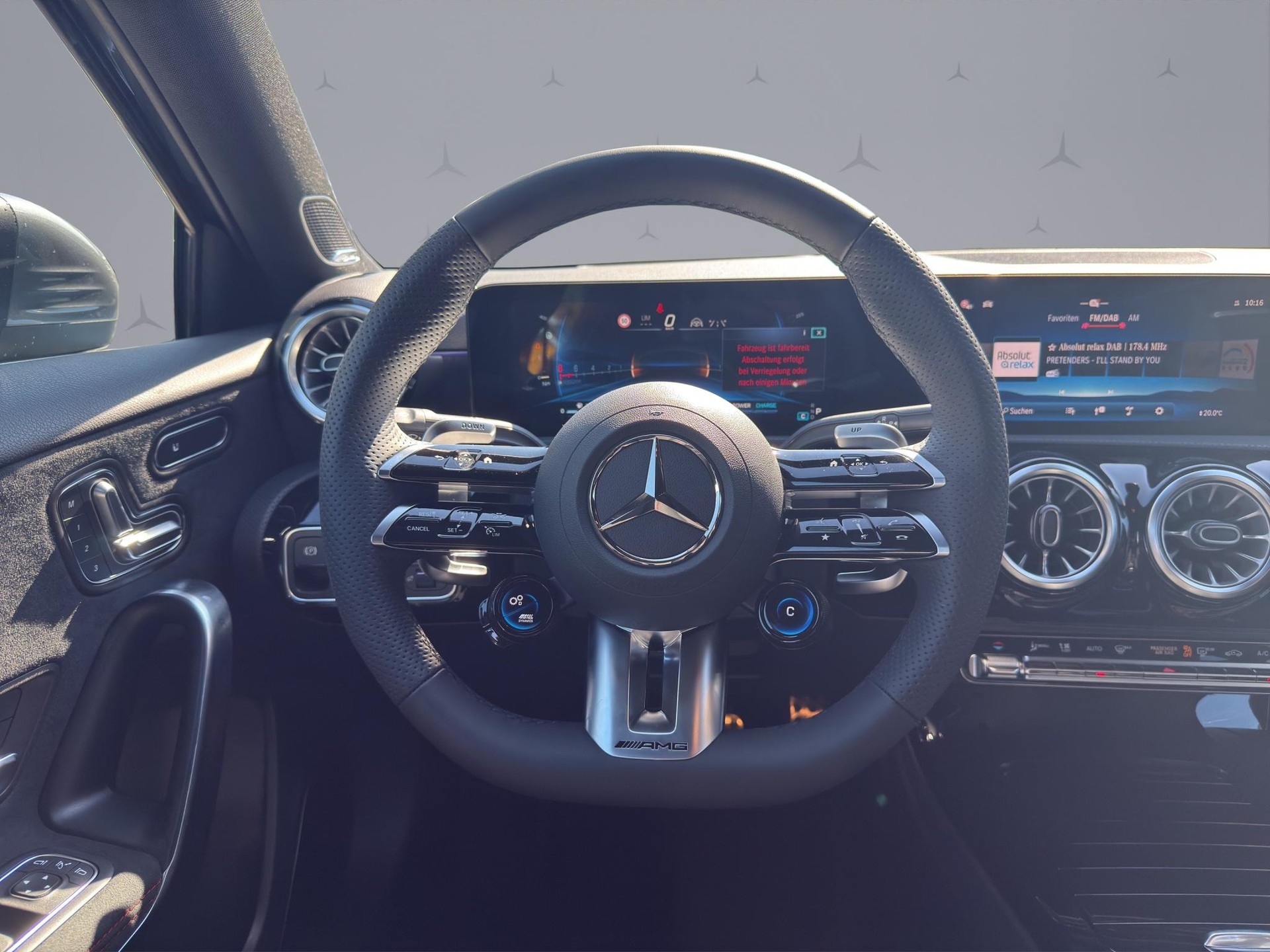 MERCEDES-BENZ A 35 AMG 4matic-image-11