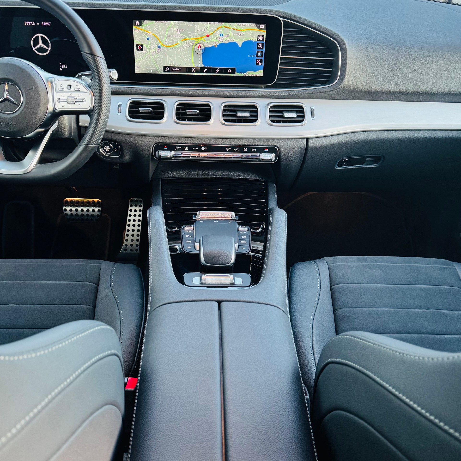 MERCEDES-BENZ GLE 400 d 4Matic AMG Line 9G-Tronic-image-8