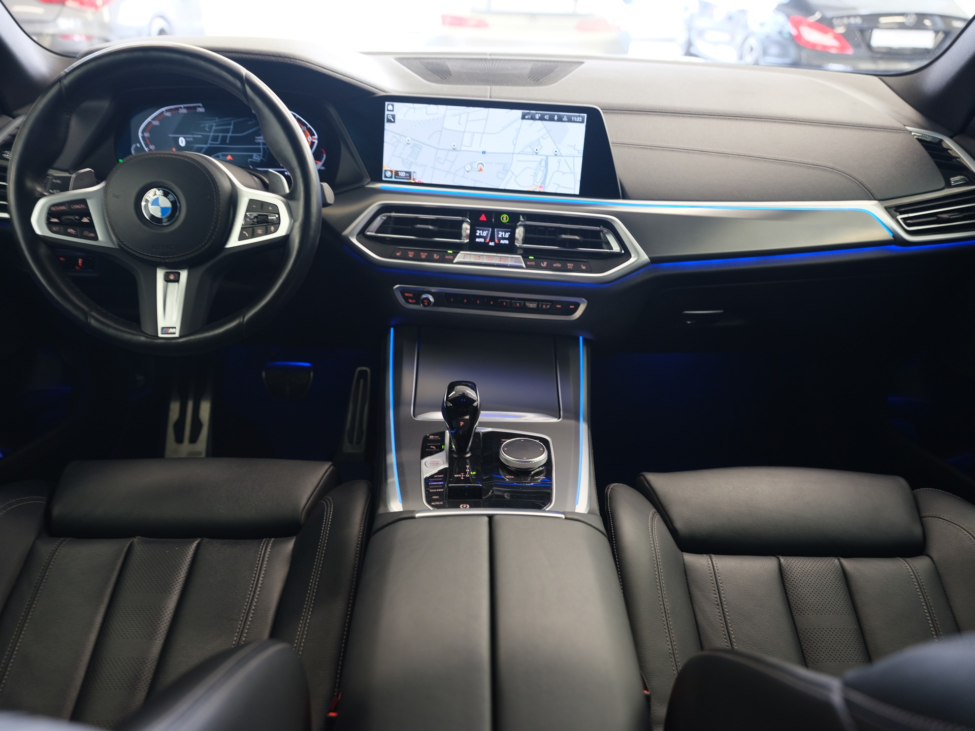 BMW X5 xDrive 48V 30d M Sport Steptronic-image-23