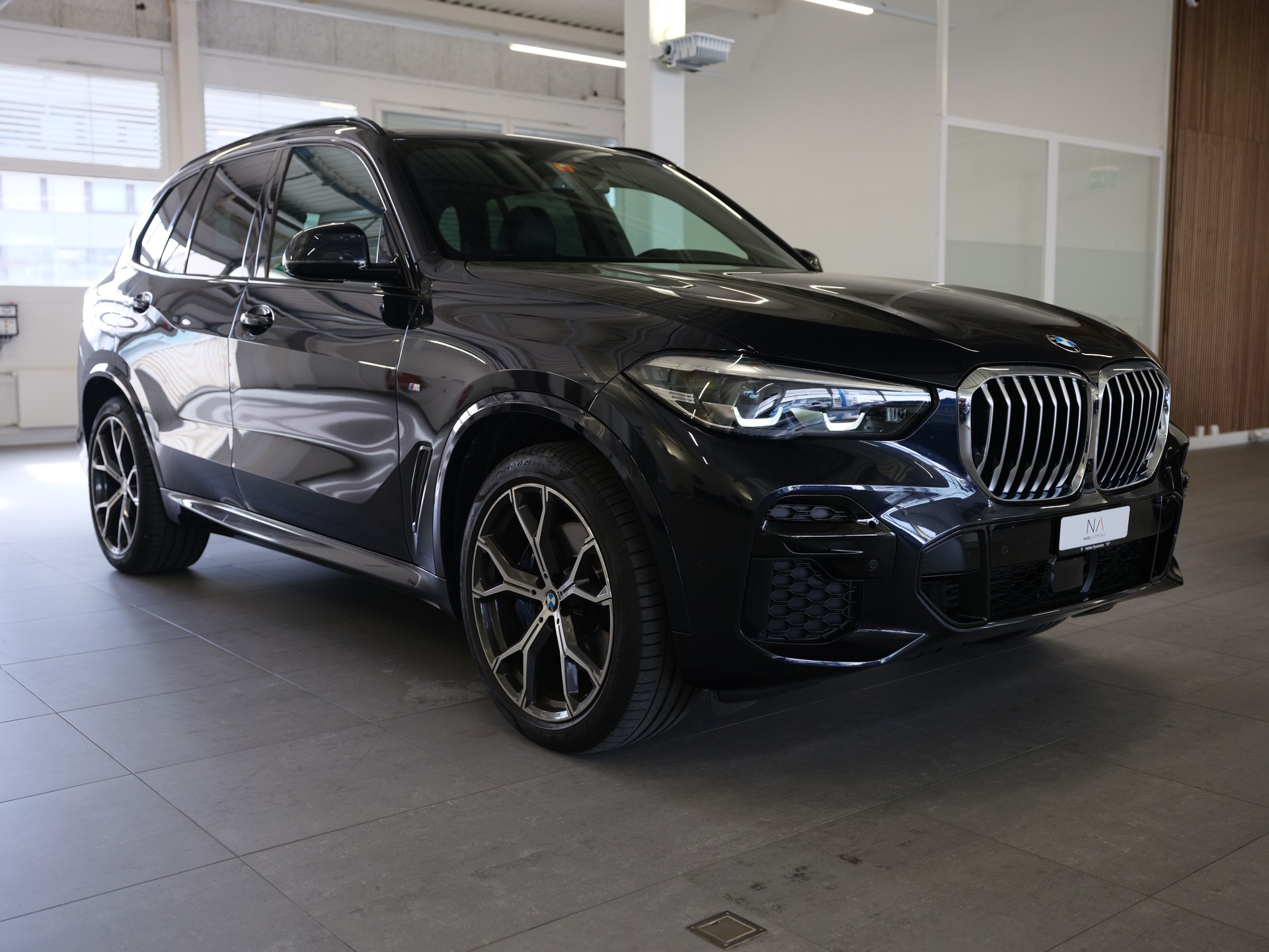 BMW X5 xDrive 48V 30d M Sport Steptronic-image-1