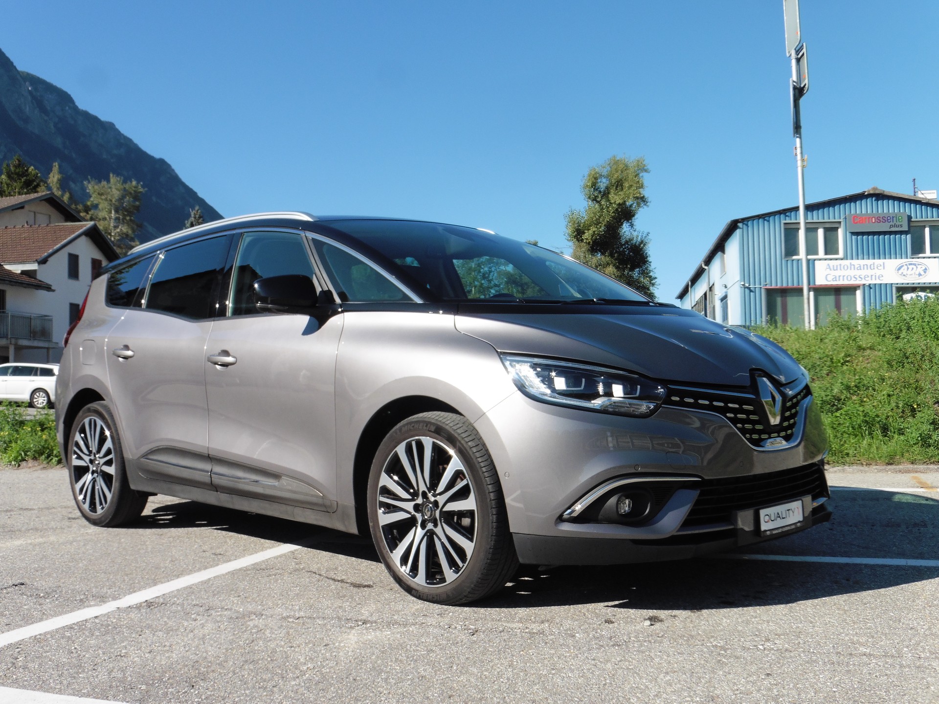 RENAULT Grand Scénic 1.6 dCi Initiale Paris EDC-image-0