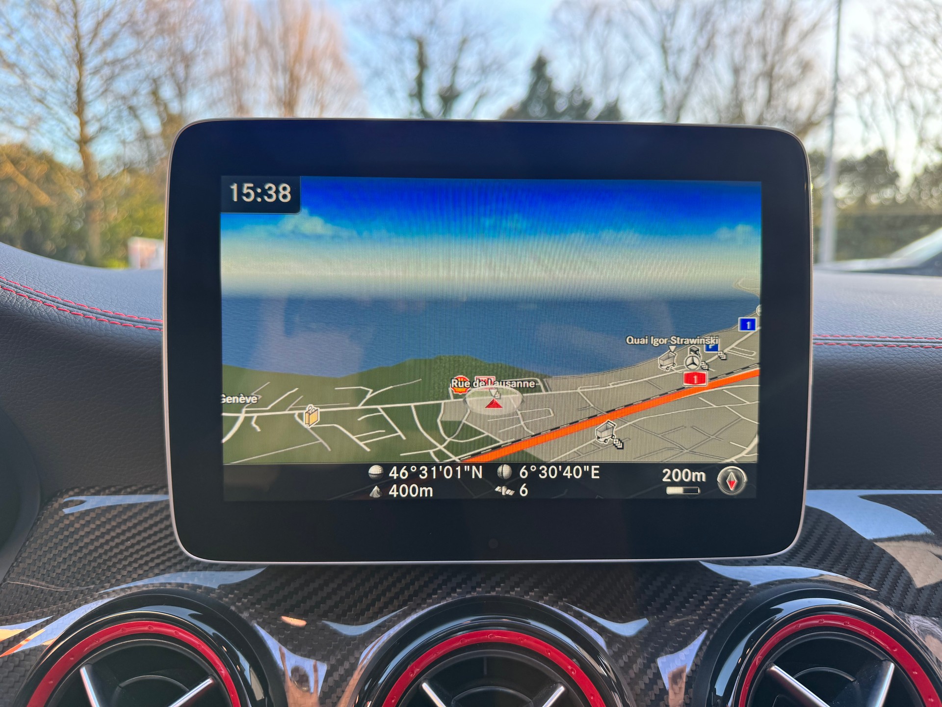 MERCEDES-BENZ CLA Shooting Brake 45 AMG 4Matic Speedshift-image-21