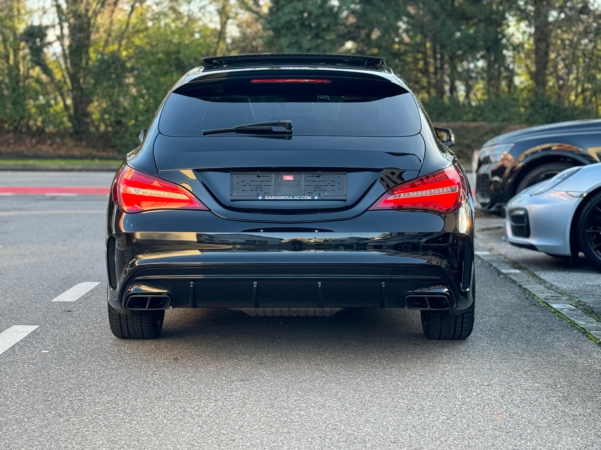 MERCEDES-BENZ CLA Shooting Brake 45 AMG 4Matic Speedshift-image-7