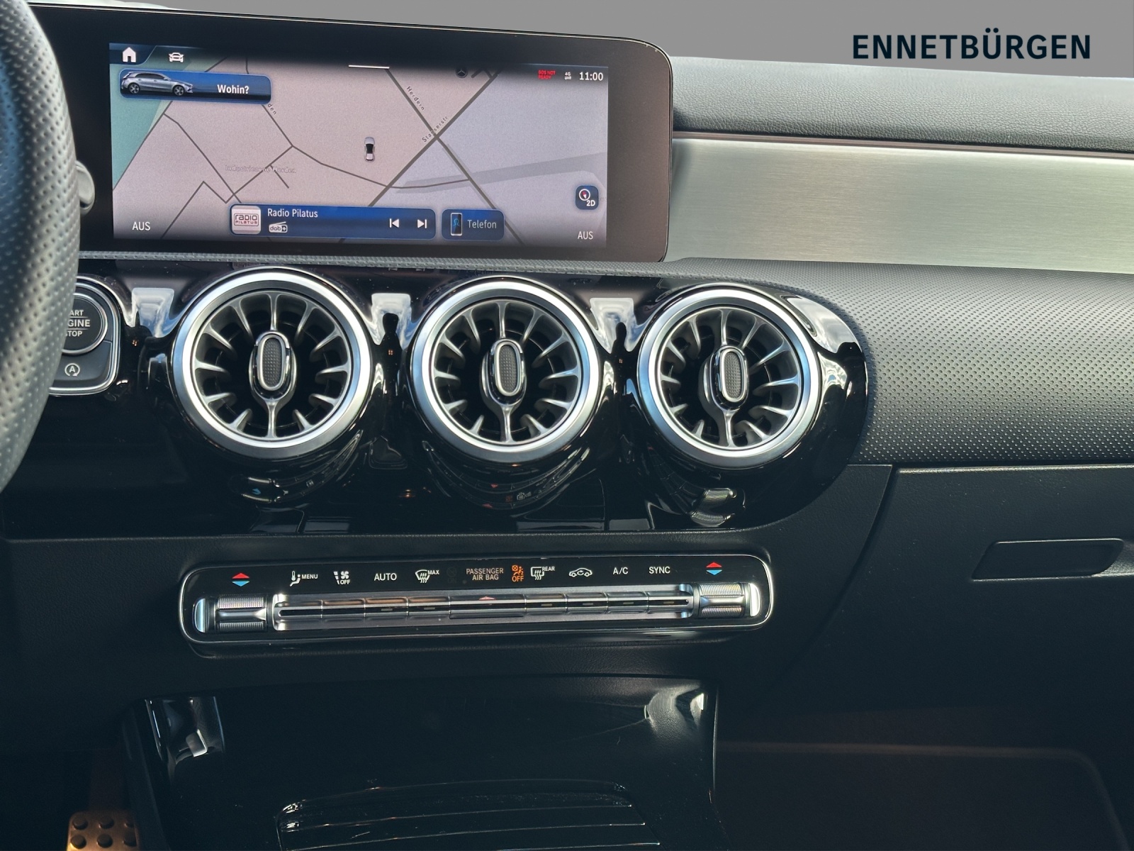 MERCEDES-BENZ A 180 AMG Line 7G-DCT-image-10