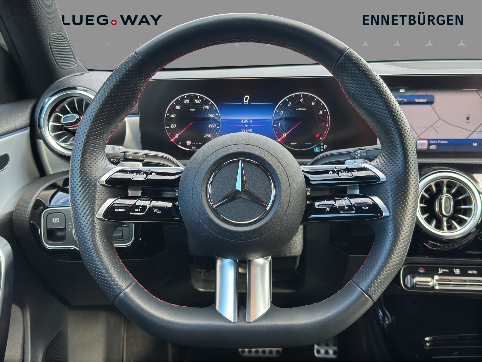 MERCEDES-BENZ A 180 AMG Line 7G-DCT-image-8