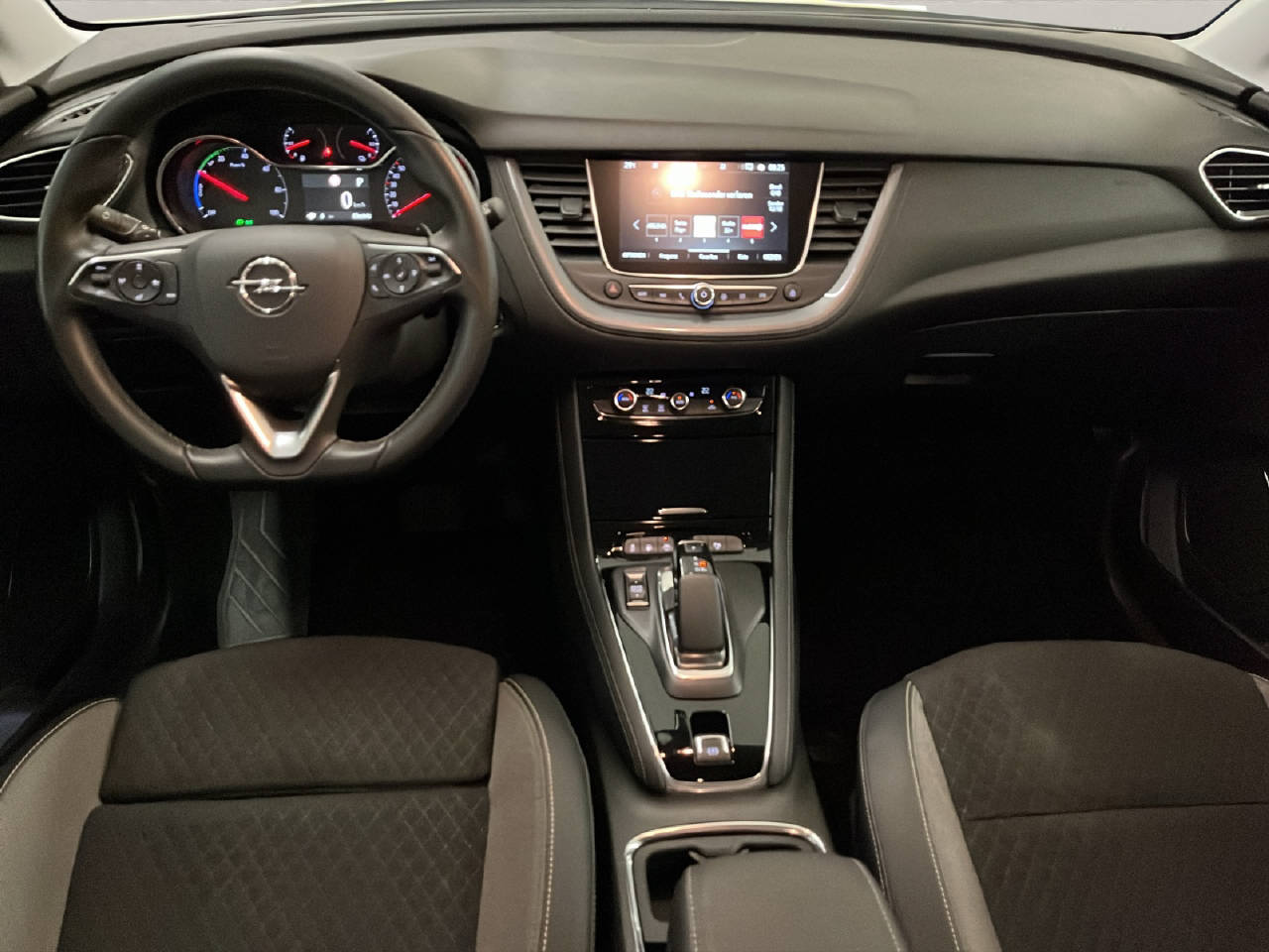 OPEL Grandland 1.6 T PHEV Excellence 4x4-image-5