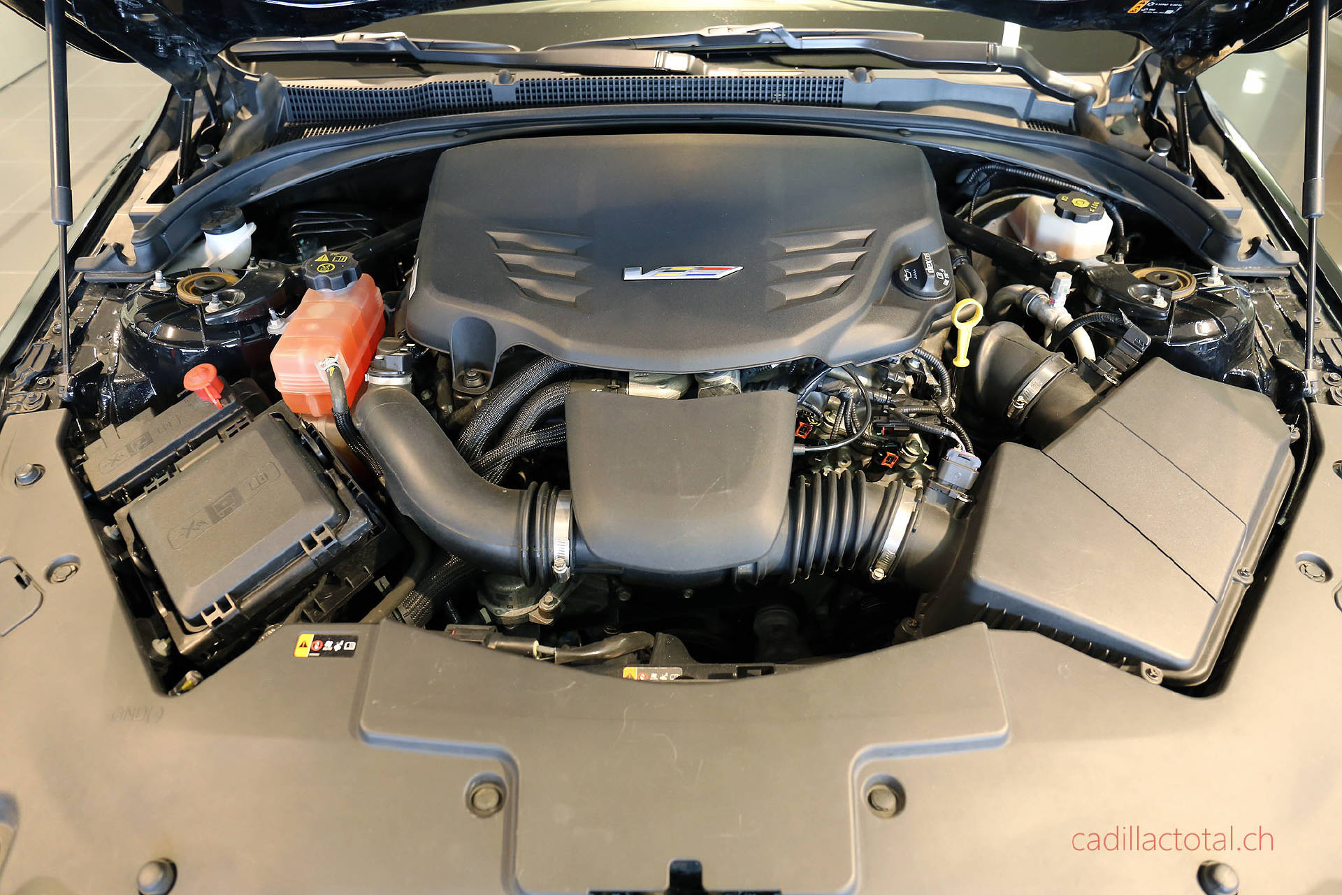 CADILLAC ATS-V 3.6 V6 Bi-Turbo-image-13