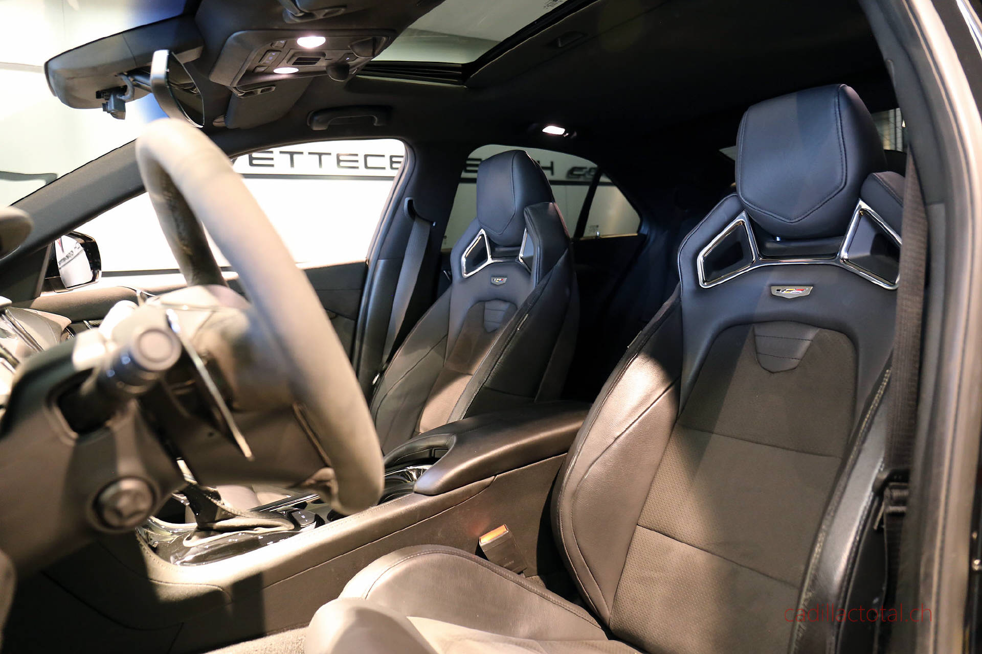 CADILLAC ATS-V 3.6 V6 Bi-Turbo-image-9