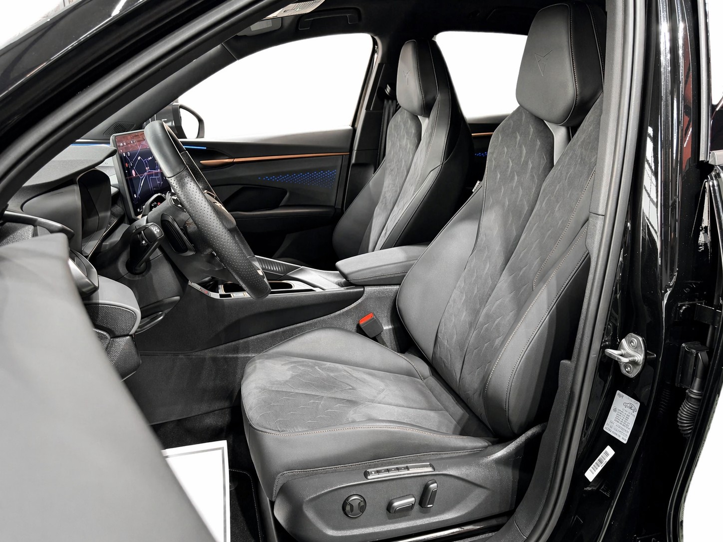 CUPRA Terramar 1.5 eTSI DSG * Garantie *-image-10