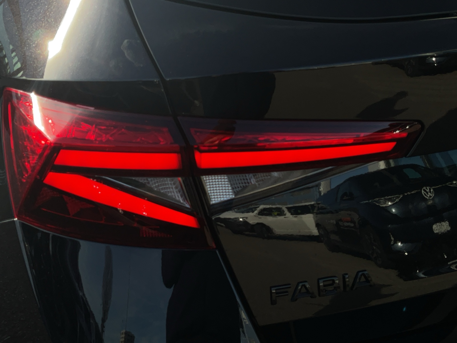 SKODA Fabia 1.5 TSI Monte Carlo DSG-image-15