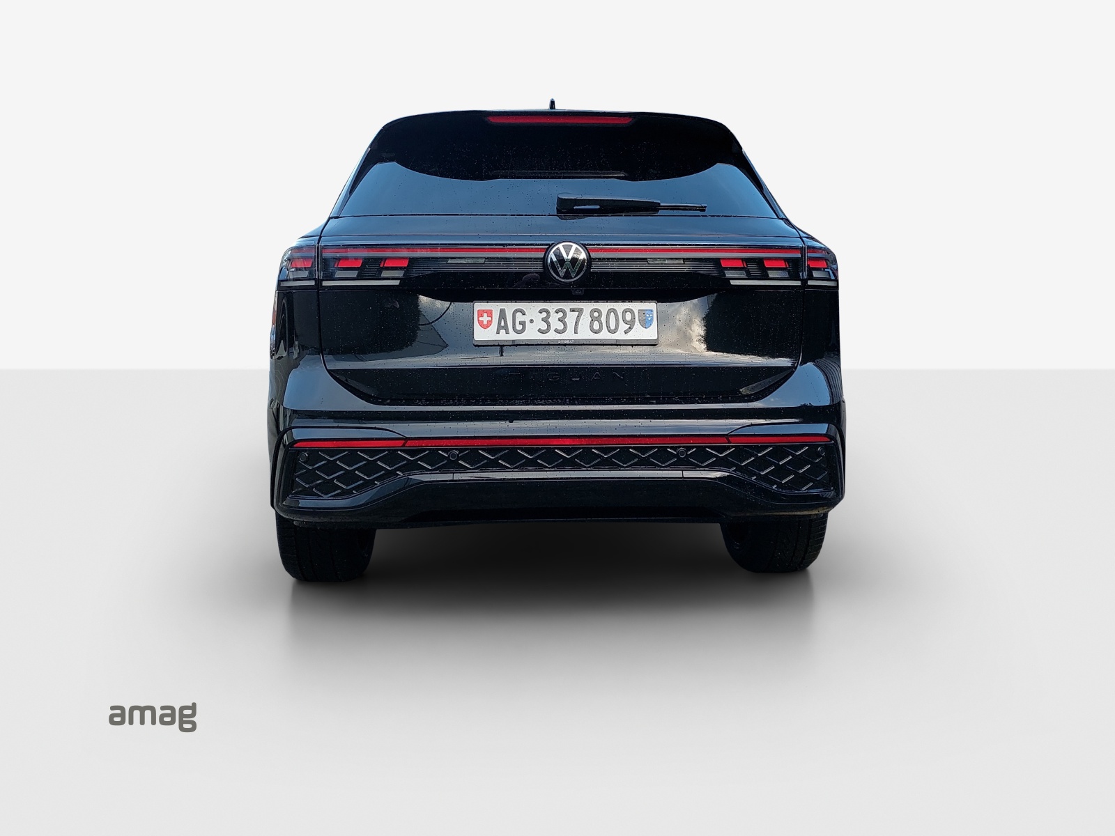 VW Tiguan 2.0 TSI DSG R-Line 4Motion-showroom-element-3