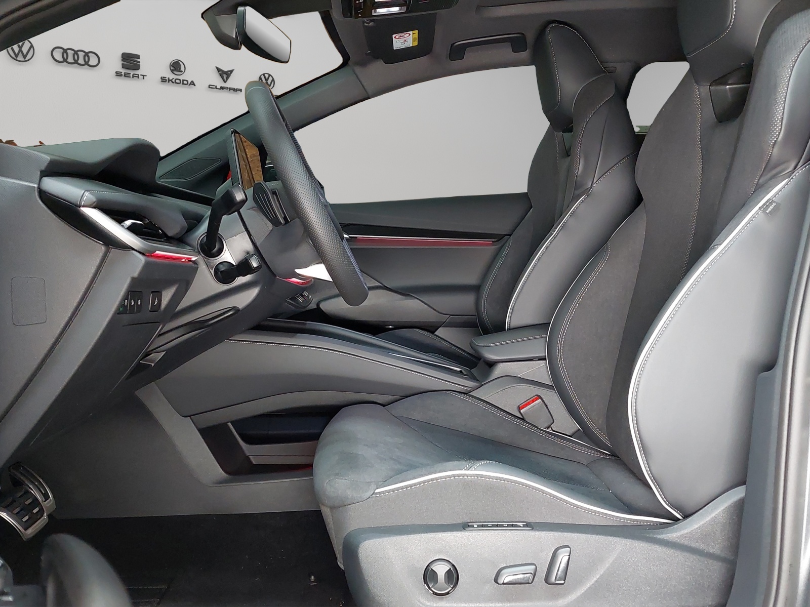 SKODA Enyaq 85x Sportline 4x4-image-5