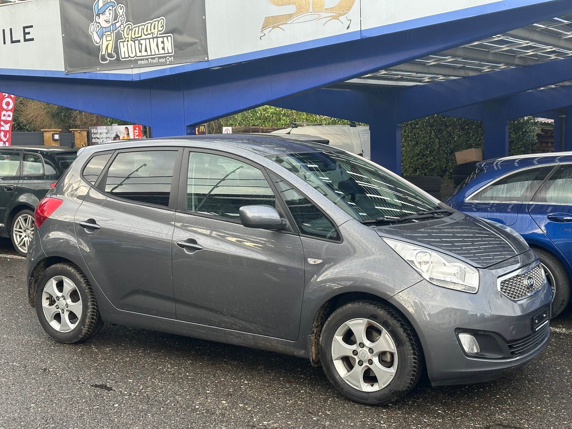 KIA Venga 1.6 CVVT _seven Automatic-image-2